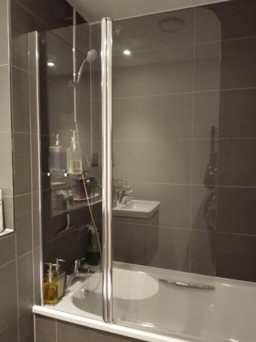 Whole Apartment 5 Mins To East Croydon & Concierge Londýn Exteriér fotografie